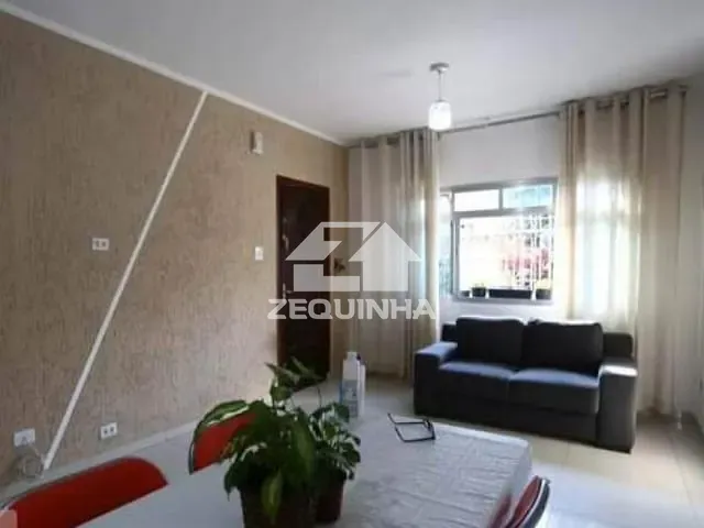 Casa com 241m² 4 quartos e 2 banheiros, à venda, no bairro Jardim das Flores em Osasco