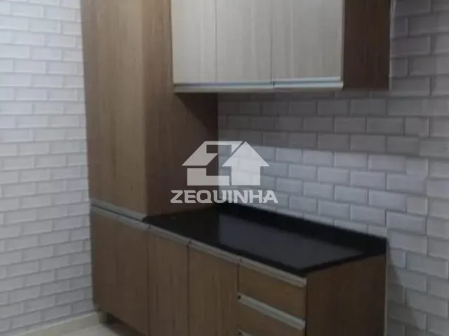 Casa com 241m² 4 quartos e 2 banheiros, à venda, no bairro Jardim das Flores em Osasco