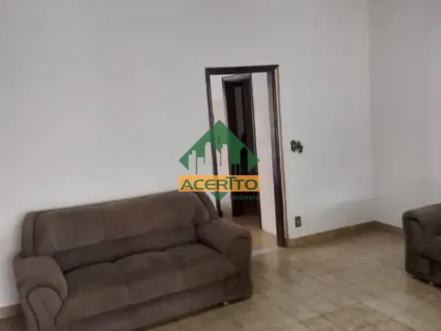 Casa com 400m² 3 quartos e 1 banheiro, à venda, no bairro Vila São Paulo em Araçatuba