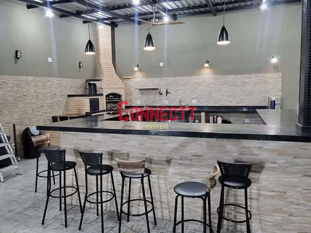 Casa com 275m² 1 quarto e 3 banheiros, à venda, no bairro Conjunto Residencial Sao Fernando em Ribeirão Preto