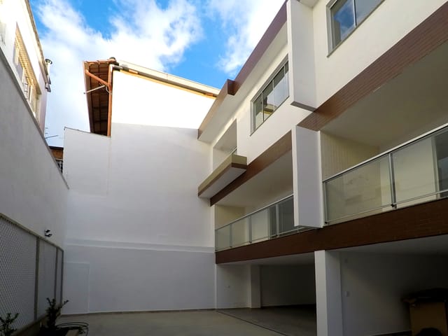 Foto do Casa - Casa Geminada Triplex em condomínio fechado com 3 Quartos, sendo 1 com suíte, 2 Banhos, 1 lavabo e 3 Vagas cobertas no Bairro Itapoã em BH, MG! | Deltalar Imóveis