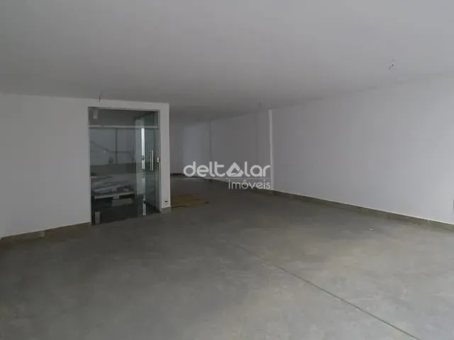 Casa com 200m² 3 quartos e 2 banheiros, à venda, no bairro Itapoã em Belo Horizonte