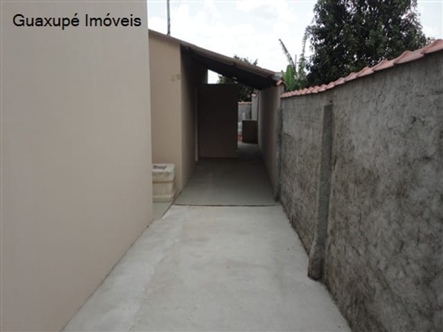 Foto do Casa - Casa : 3 dormitórios, sala, cozinha, banheiro social, lavanderia, quintal, garagem para 2 carros. | Guaxupé Imóveis Ltda
