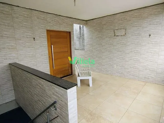 Casa 2 quartos e 1 banheiro, à venda, no bairro Jardim Mônica em Itaquaquecetuba