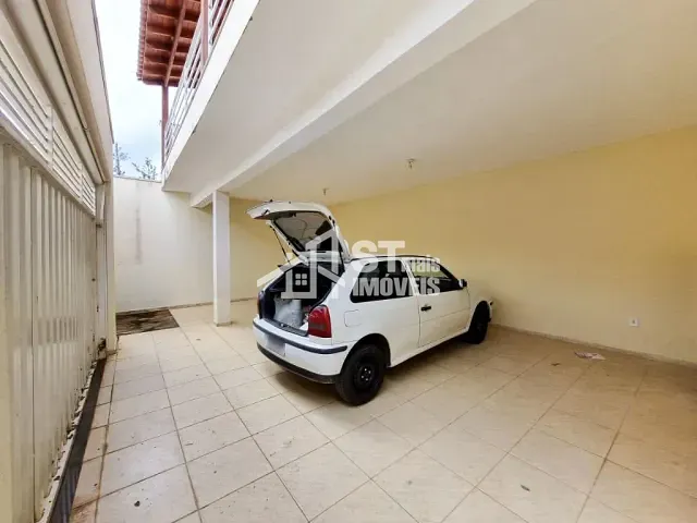 Casa com 200m² 3 quartos e 1 banheiro, à venda, no bairro Jardim Portal da Mantiqueira em Andradas