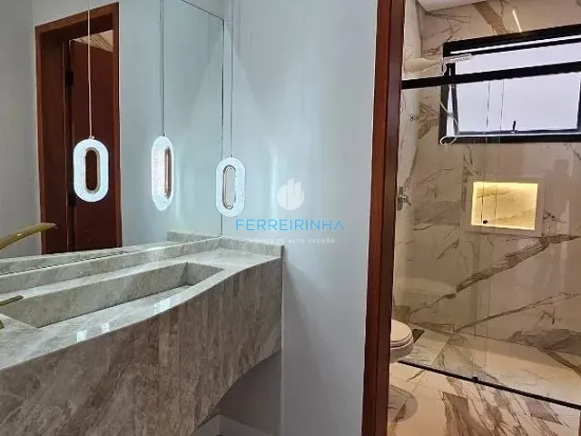 Casa com 450m² 4 quartos e 4 banheiros, à venda, no bairro Jardim do Golfe em São José dos Campos