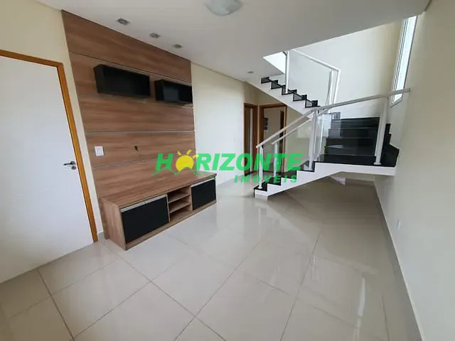 Casa com 250m² 4 quartos e 4 banheiros, à venda, no bairro Urbanova em São José dos Campos