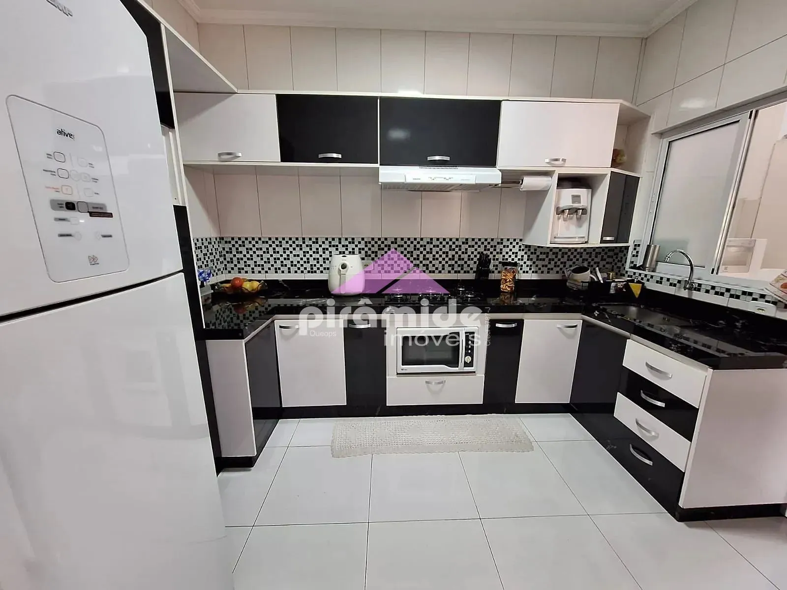 Casa, 3 quartos, 246 m² - Foto 23
