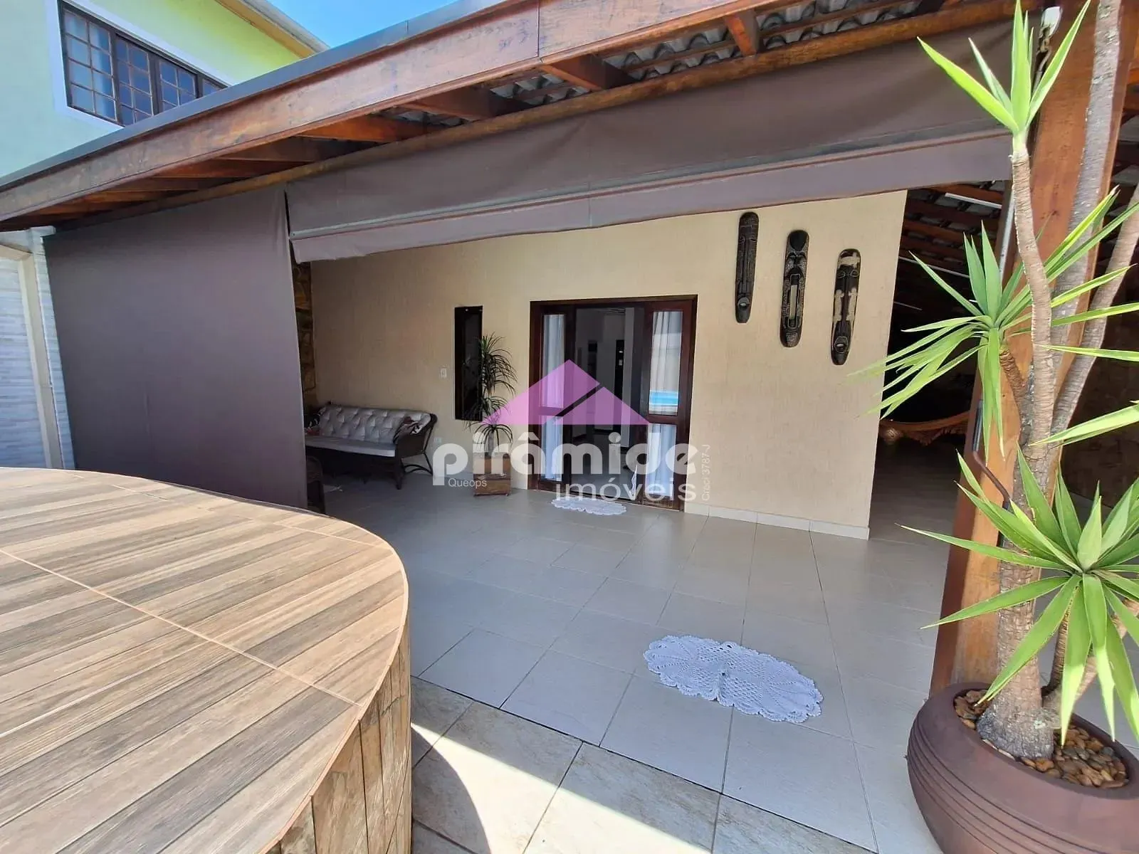 Casa, 3 quartos, 246 m² - Foto 30
