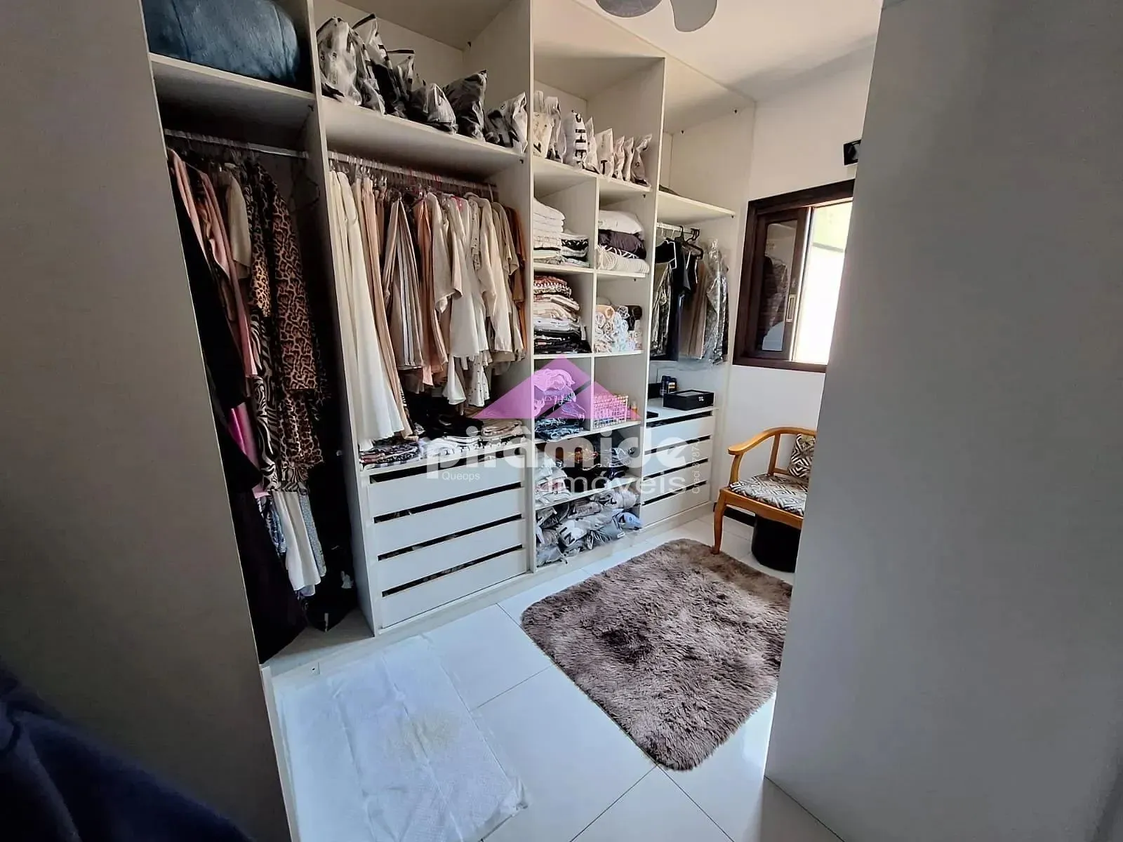 Casa, 3 quartos, 246 m² - Foto 27