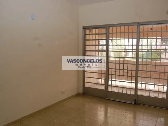 Casa com 240m² 3 quartos e 3 banheiros, à venda, no bairro Jardim Bela Vista em São José dos Campos