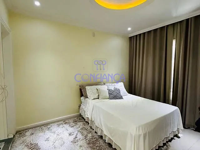 Casa com 200m² 3 quartos e 3 banheiros, à venda, no bairro Campo Grande em Rio de Janeiro