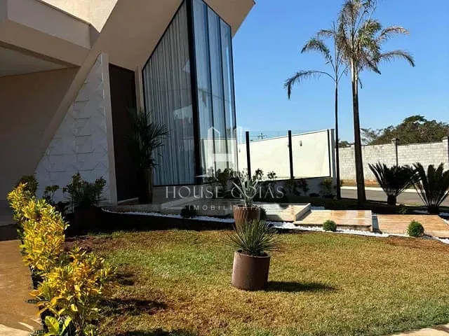 Casa com 531m² 4 quartos e 1 banheiro, à venda, no bairro Fazenda Vau das Pombas em Goiânia