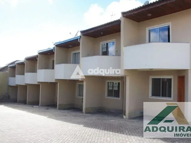 Casa 2 quartos e 2 banheiros, à venda, no bairro Orfãs em Ponta Grossa