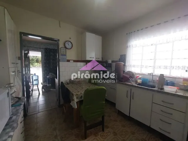 Casa com 300m² 4 quartos e 3 banheiros, à venda, no bairro Alto da Ponte em São José Dos Campos