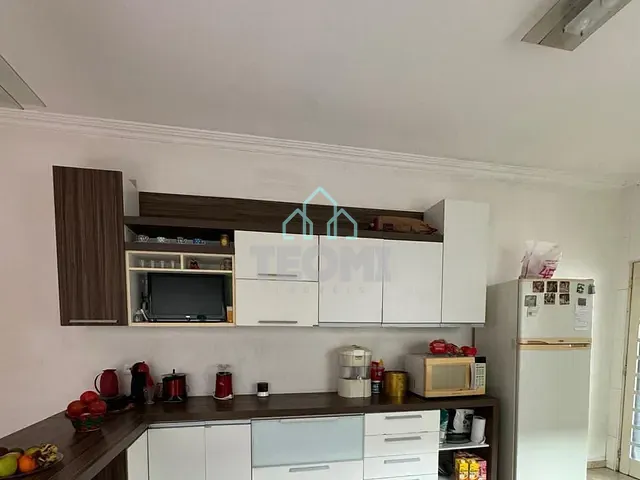 Casa 3 quartos e 2 banheiros, à venda, no bairro Parque Tabaeté em Taubaté