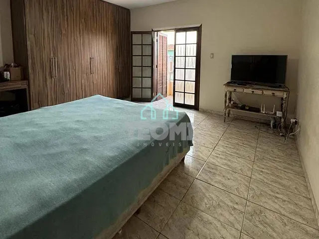 Casa 3 quartos e 2 banheiros, à venda, no bairro Parque Tabaeté em Taubaté