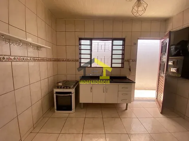 Casa com 159m² 2 quartos e 1 banheiro, à venda, no bairro Jardim Palladino em Itatiba
