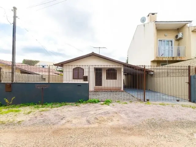 Casa com 382m² 2 quartos e 2 banheiros, para alugar, no bairro Santa Felicidade em Curitiba