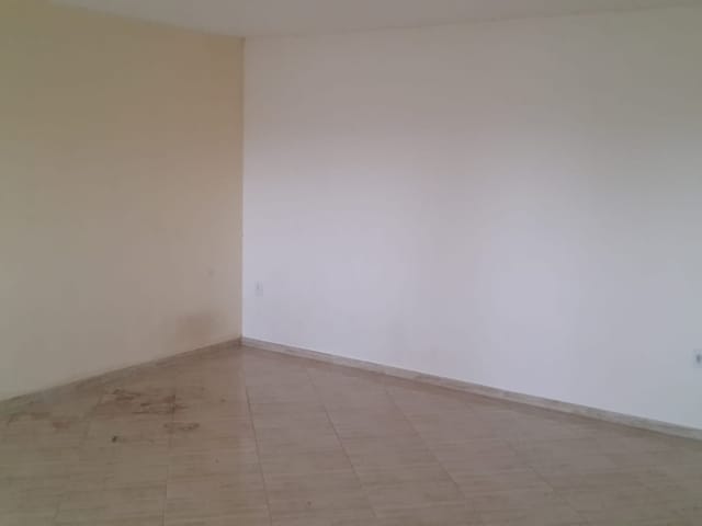 Casa com 155m² 2 quartos e 1 banheiro, à venda, no bairro Residencial Estoril em Taubaté