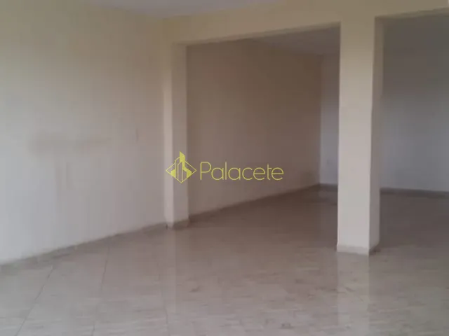 Casa com 155m² 2 quartos e 1 banheiro, à venda, no bairro Residencial Estoril em Taubaté