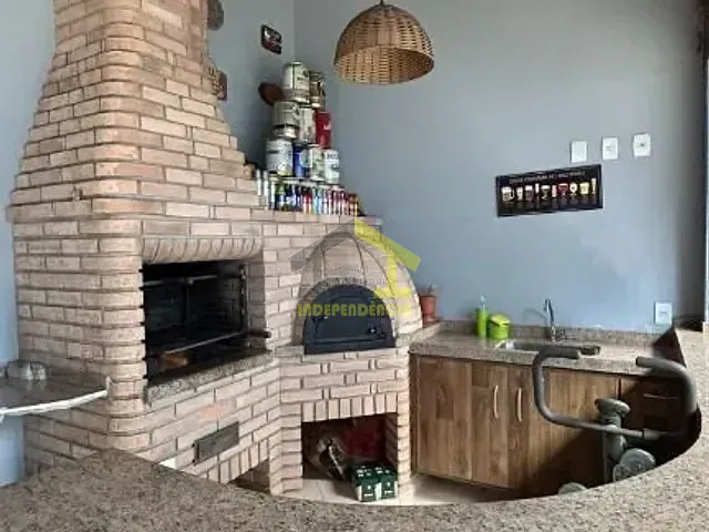 Casa com 250m² 3 quartos e 3 banheiros, à venda, no bairro Recanto do Parque em Itatiba