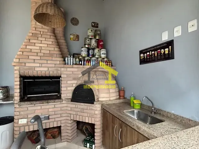 Casa com 250m² 3 quartos e 3 banheiros, à venda, no bairro Recanto do Parque em Itatiba