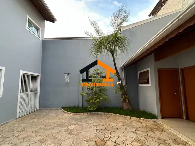 Casa com 250m² 3 quartos e 3 banheiros, à venda, no bairro Recanto do Parque em Itatiba