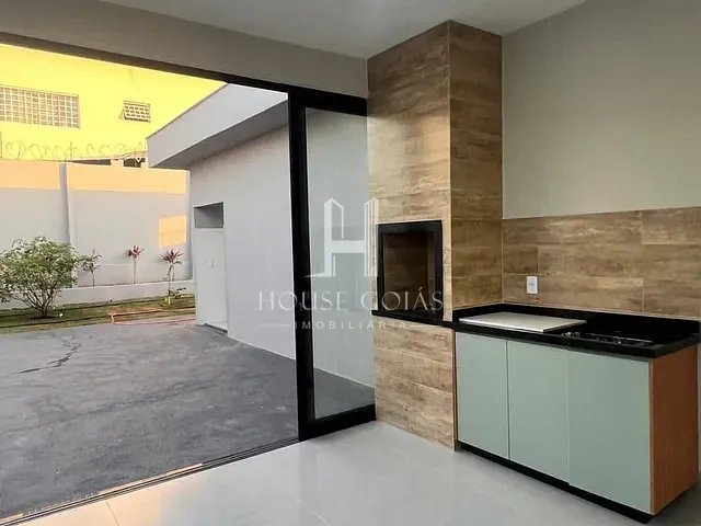 Casa com 360m² 3 quartos e 1 banheiro, à venda, no bairro Residencial Havaí em Goiânia