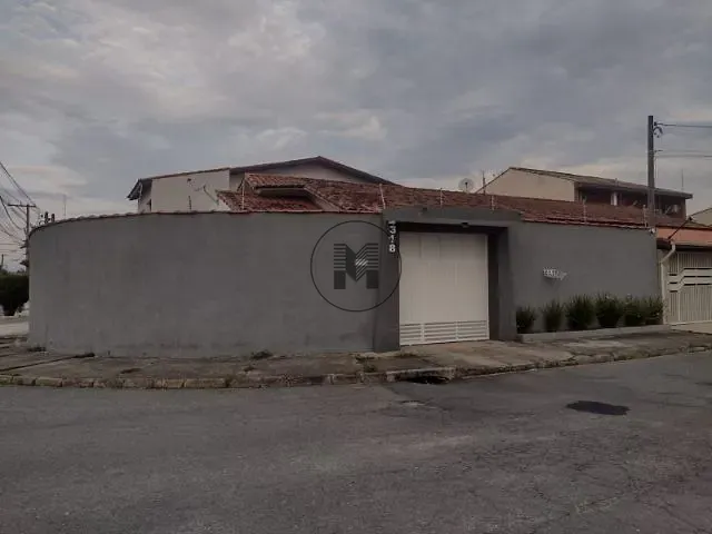 Casa com 177m² 2 quartos e 2 banheiros, à venda, no bairro Parque Residencial Beira Rio I em Guaratinguetá