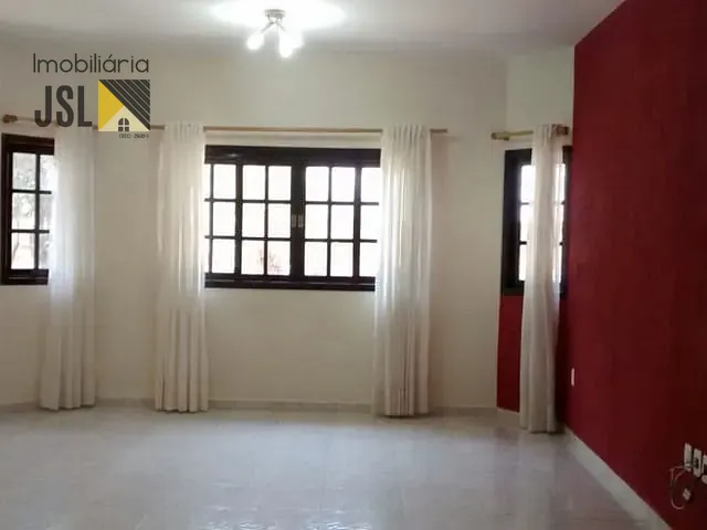 Casa com 275m² 2 quartos e 2 banheiros, à venda, no bairro Condomínio Portal da Mata em Caçapava