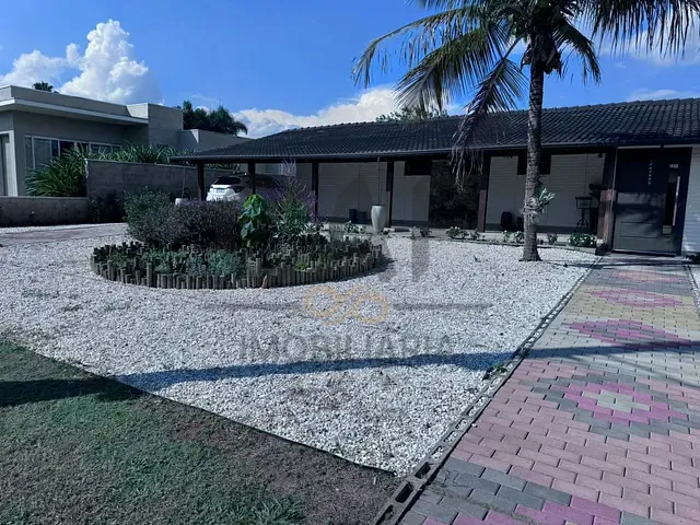 Casa com 1006m² 3 quartos e 5 banheiros, à venda, no bairro Residencial Palm Park em Holambra