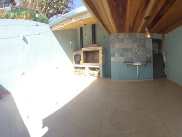 Casa com 180m² 1 quarto e 2 banheiros, à venda, no bairro Vila Santa Flora em Itapevi