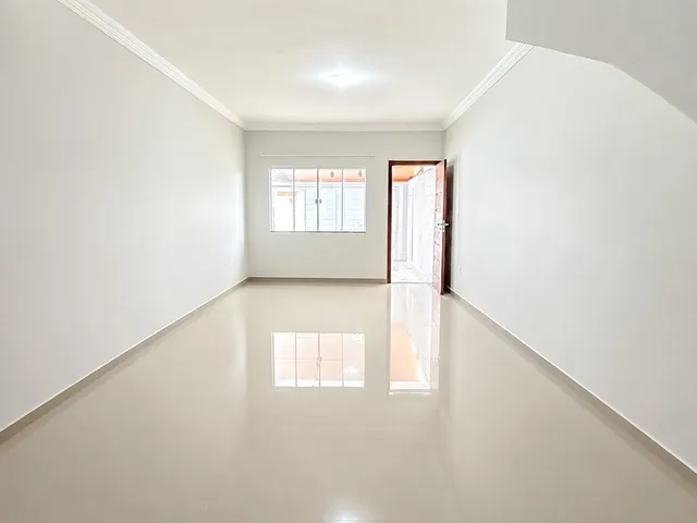Casa 3 quartos e 4 banheiros, para alugar, no bairro Lagoa em Macaé