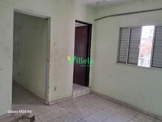 Casa 2 quartos e 2 banheiros, à venda, no bairro Vila Miranda em Itaquaquecetuba