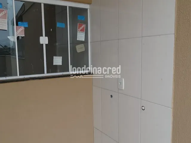 Casa com 132m² 2 quartos e 1 banheiro, à venda, no bairro Lindóia em Londrina