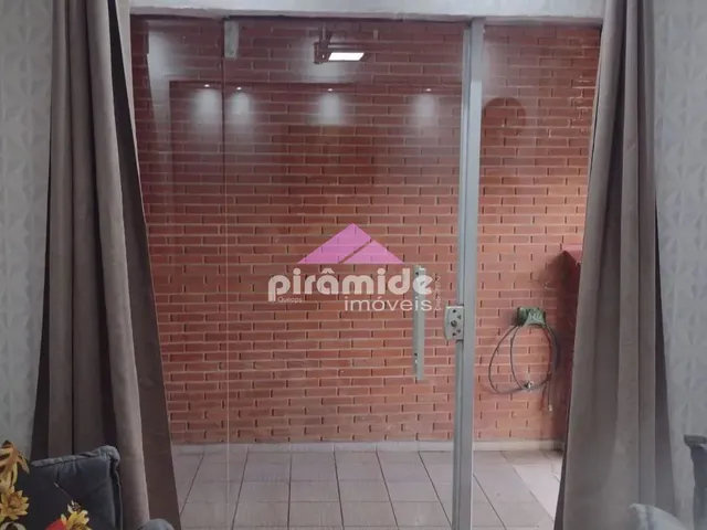 Casa com 184m² 2 quartos e 3 banheiros, à venda, no bairro Vila Maria em São José Dos Campos