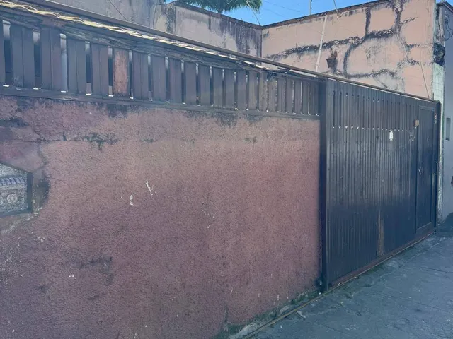 Casa com 256m², à venda, no bairro Centro em Macaé