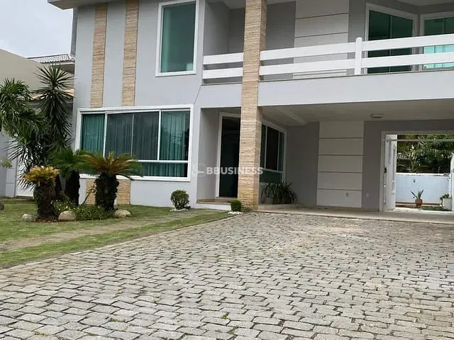 Casa com 480m² 4 quartos e 6 banheiros, à venda, no bairro Parque Santo Amaro em Campos dos Goytacazes