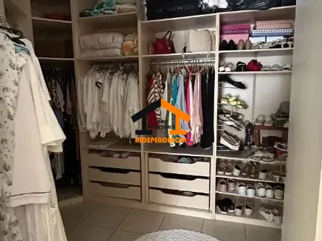 Casa com 300m² 3 quartos e 2 banheiros, à venda, no bairro Giardino D Itália em Itatiba