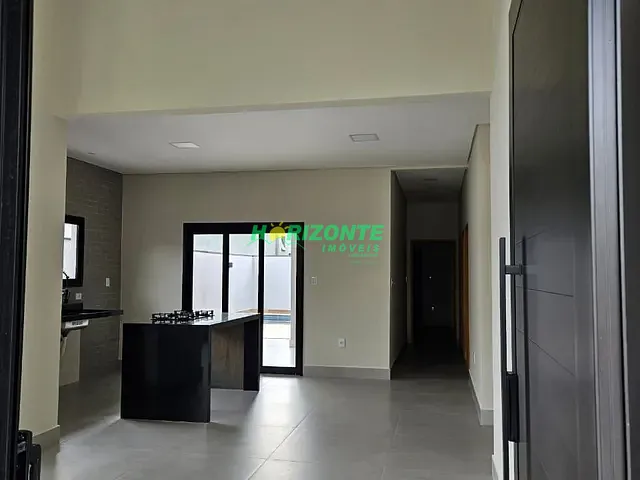 Casa com 300m² 3 quartos e 3 banheiros, à venda, no bairro Bairro do Grama em Caçapava