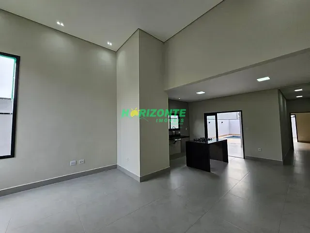 Casa com 300m² 3 quartos e 3 banheiros, à venda, no bairro Bairro do Grama em Caçapava