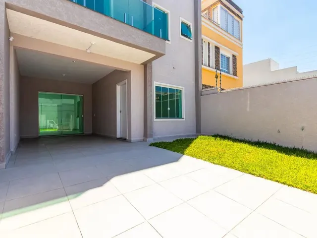 Casa 3 quartos e 3 banheiros, à venda, no bairro Cidade Industrial em Curitiba