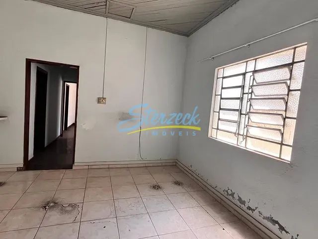 Casa à venda, no bairro Centro em Vinhedo