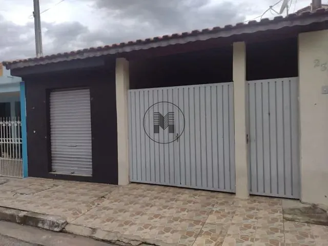 Casa com 147m² 3 quartos e 2 banheiros, à venda, no bairro Parque São Francisco em Guaratinguetá