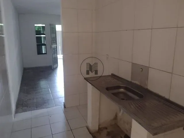 Casa com 147m² 3 quartos e 2 banheiros, à venda, no bairro Parque São Francisco em Guaratinguetá