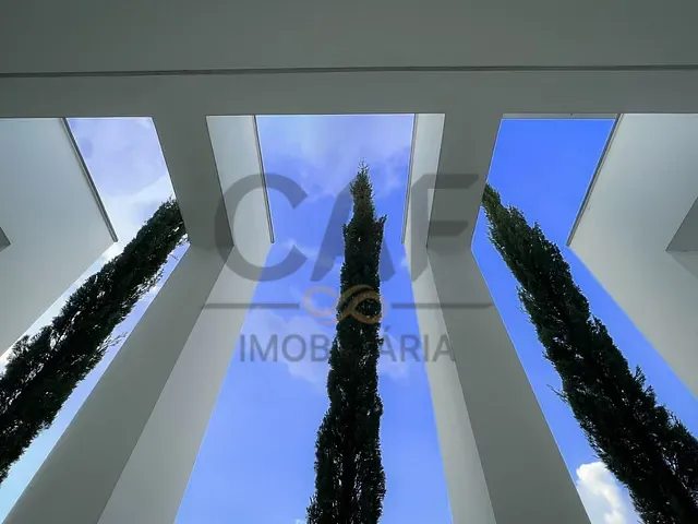 Casa com 510m² 4 quartos e 5 banheiros, à venda, no bairro Vargeão em Jaguariúna