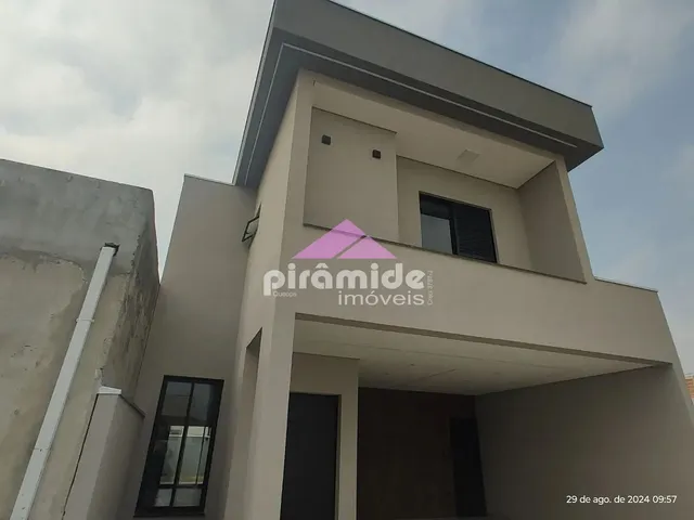 Casa com 212m² 4 quartos e 4 banheiros, à venda, no bairro Jardim Jacinto em Jacareí