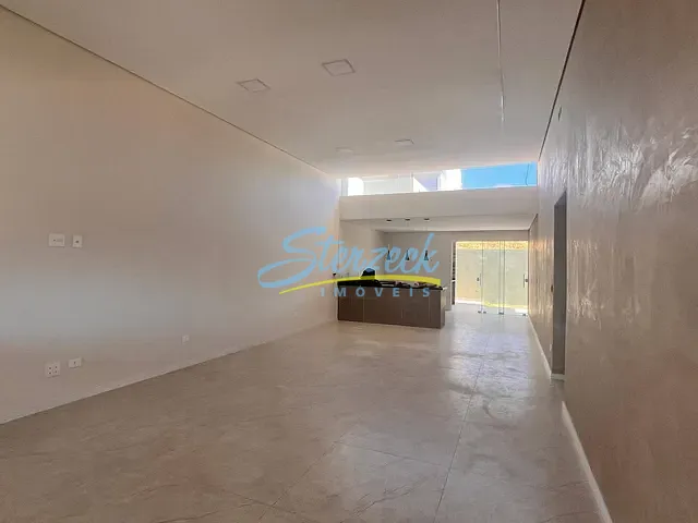 Casa 3 quartos e 4 banheiros, à venda, no bairro Santa Maria em Vinhedo