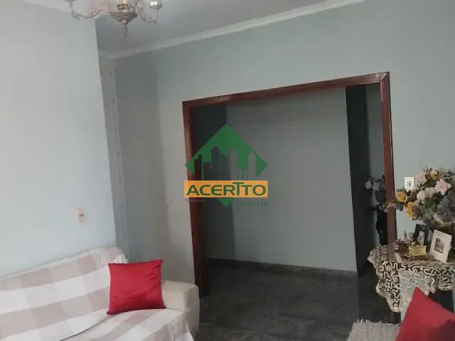 Casa com 533m², à venda, no bairro Icaray em Araçatuba